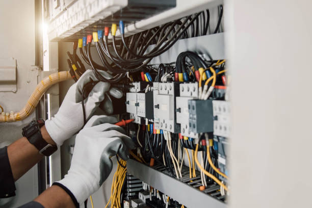 Best Affordable Emergency Electrician  in Wanakah, NY
